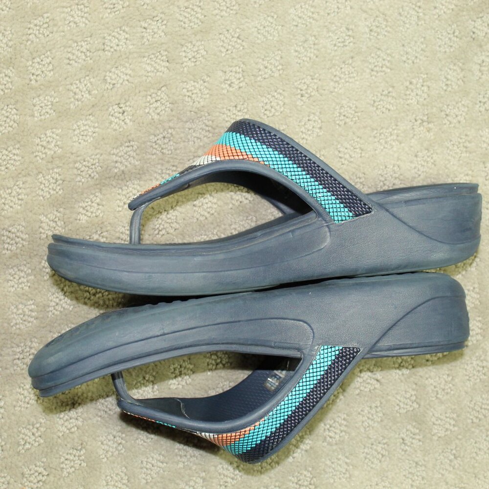 Crocs Monterey Bead Strap Womens Size 8 Navy Blue Wedge Sandals 206641 - Picture 3 of 6